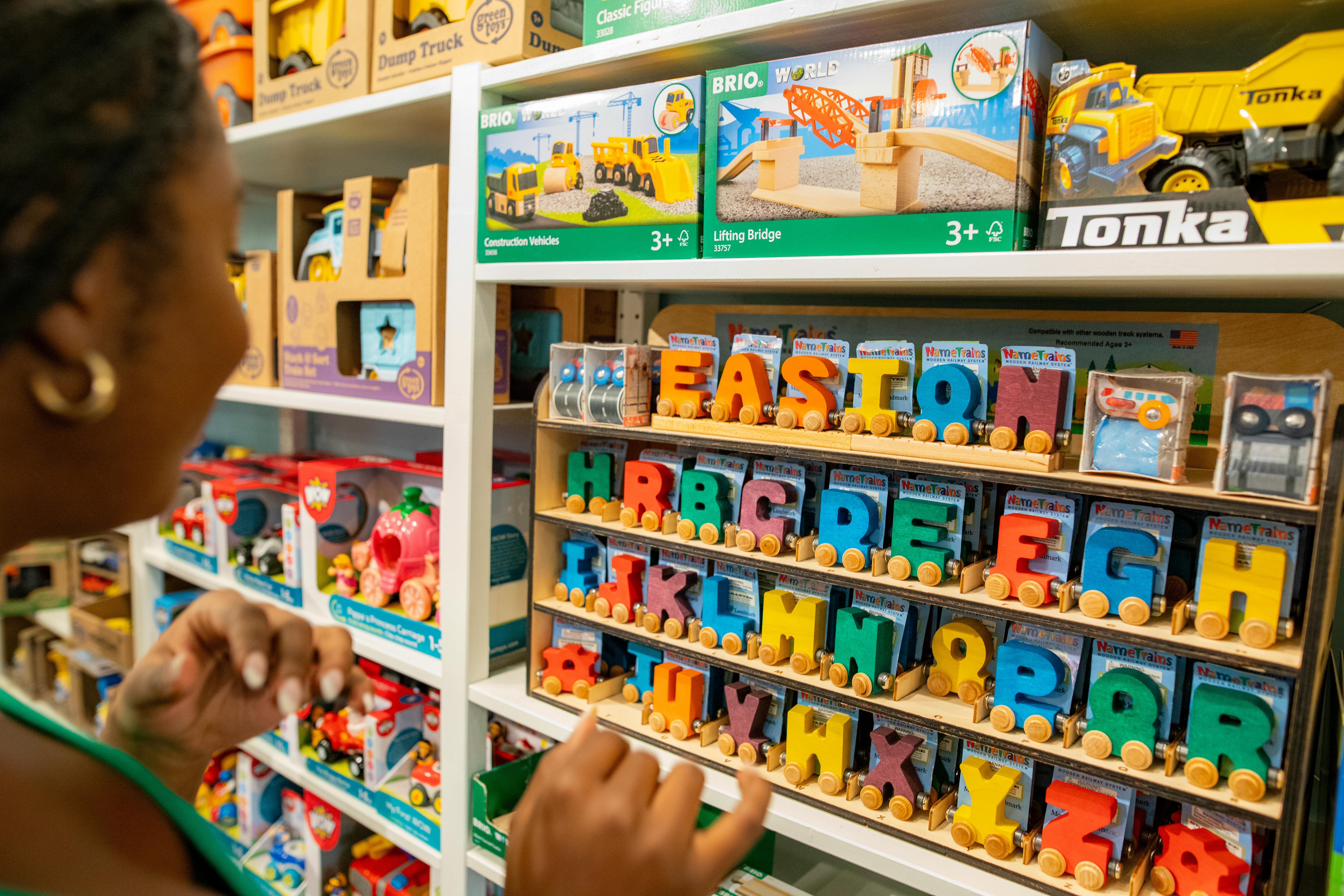 How to Start Using Digital Allowances With Your Kids